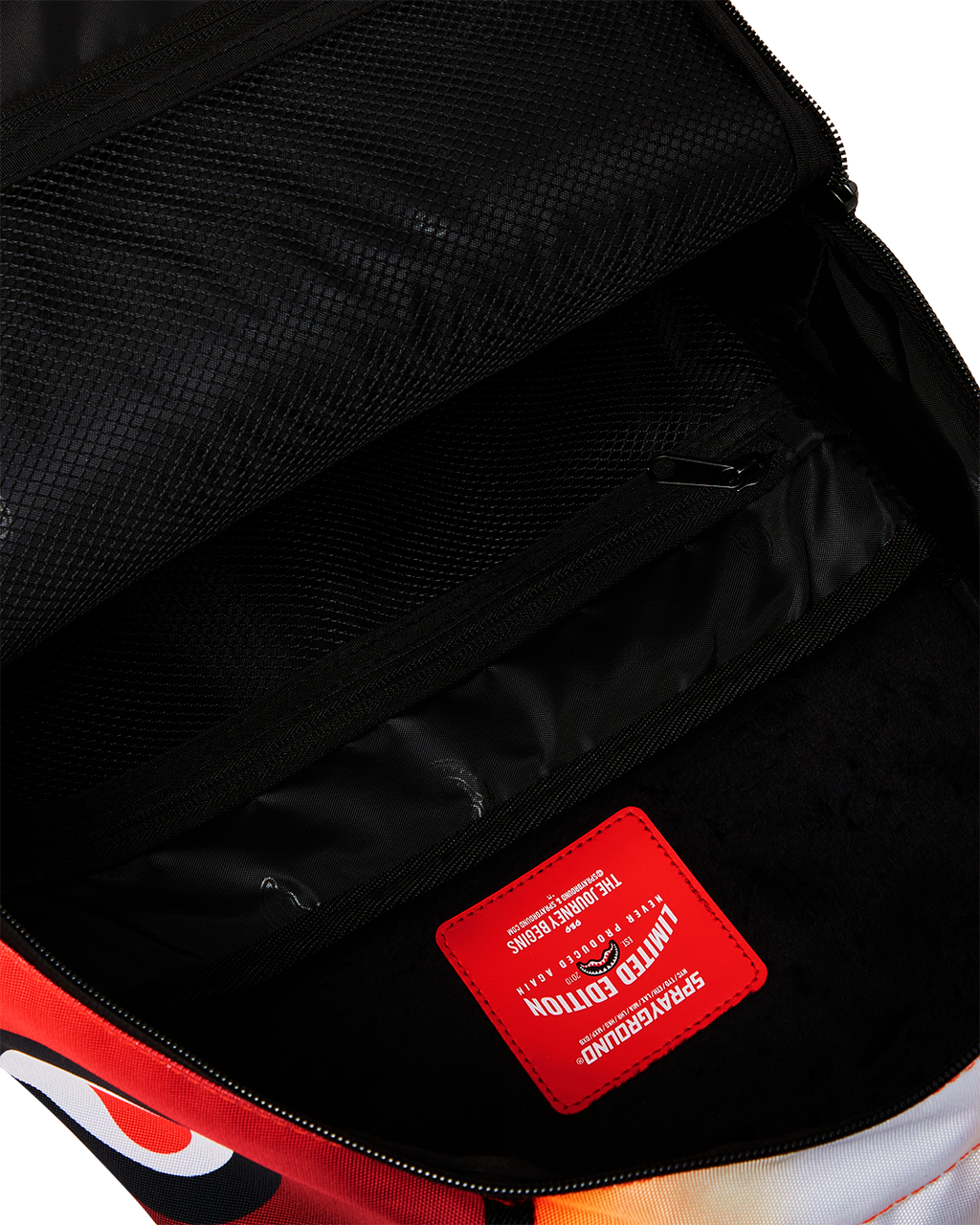 NARUTO VS SASUKE SHATTER DLXSR BACKPACK
