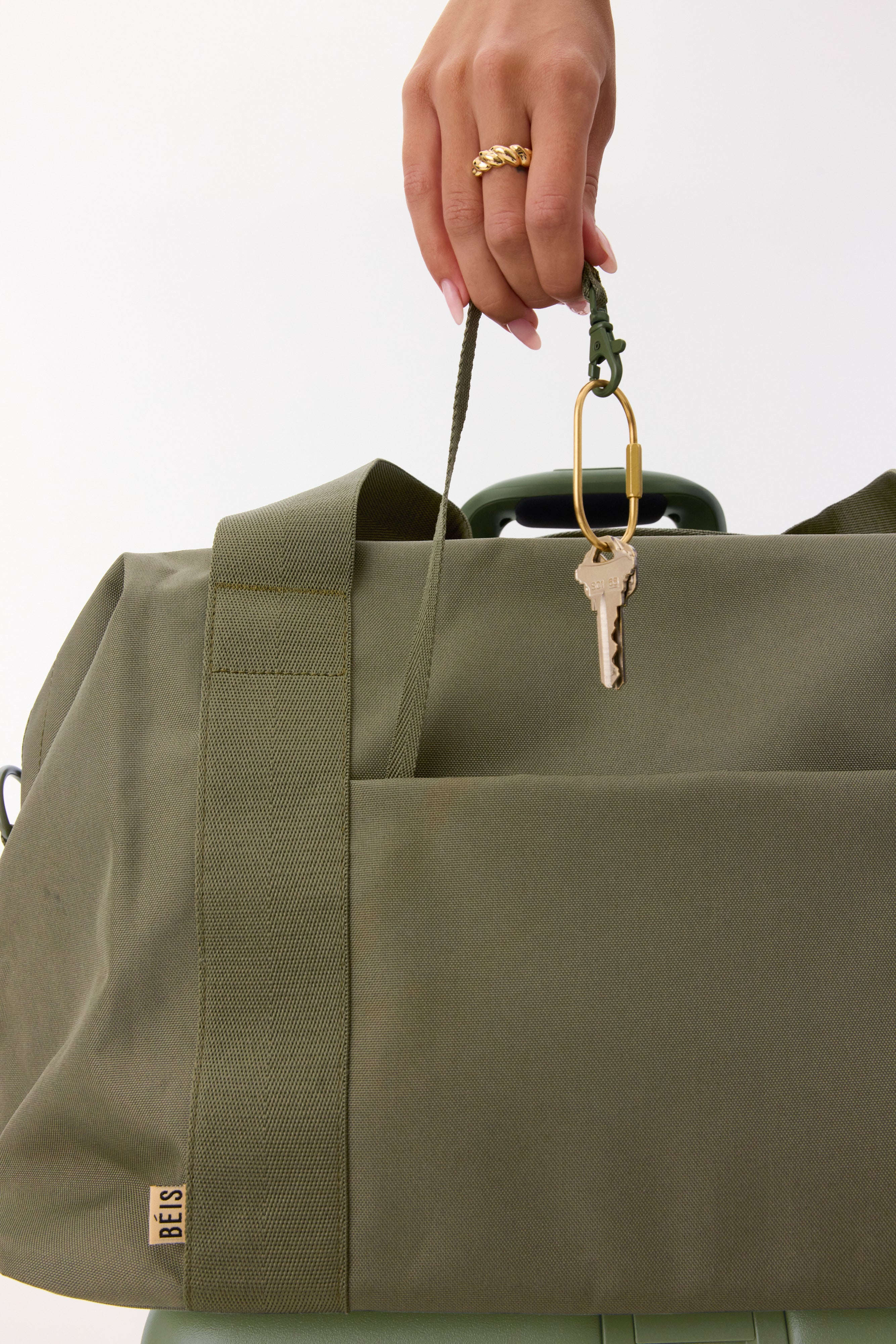 The B�ISics Duffle in Olive
