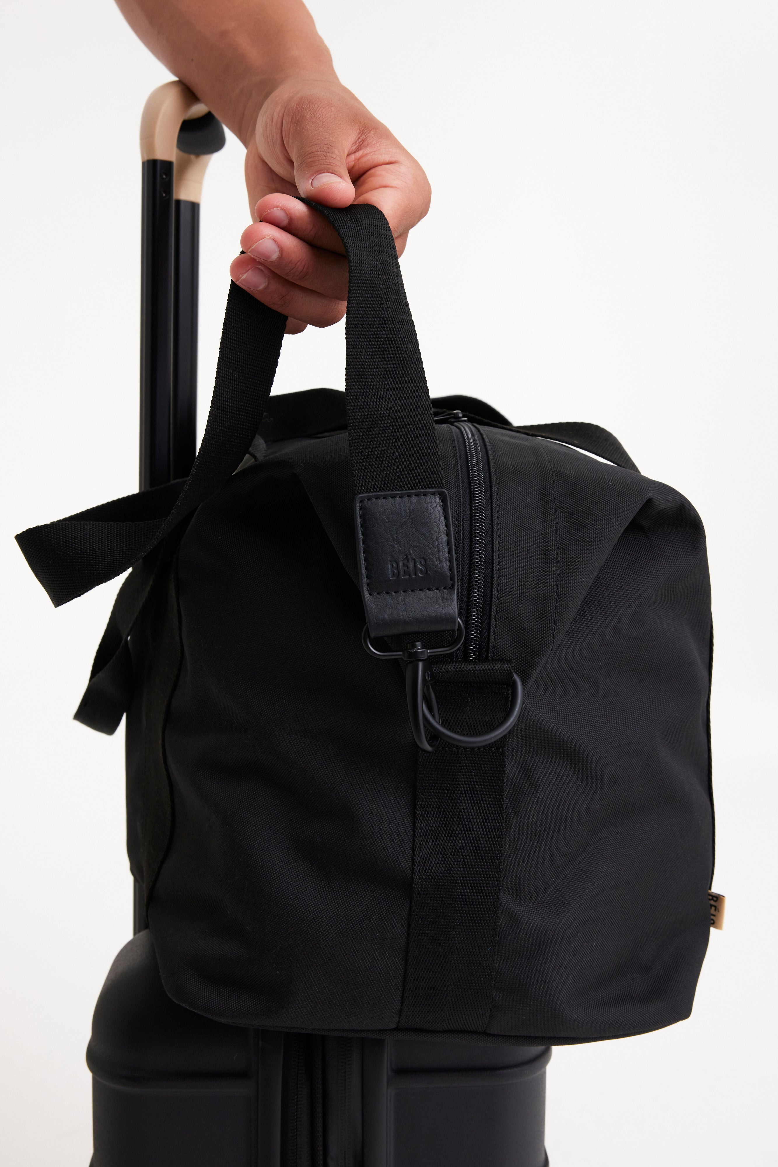 Resale The B�ISics Duffle in Black