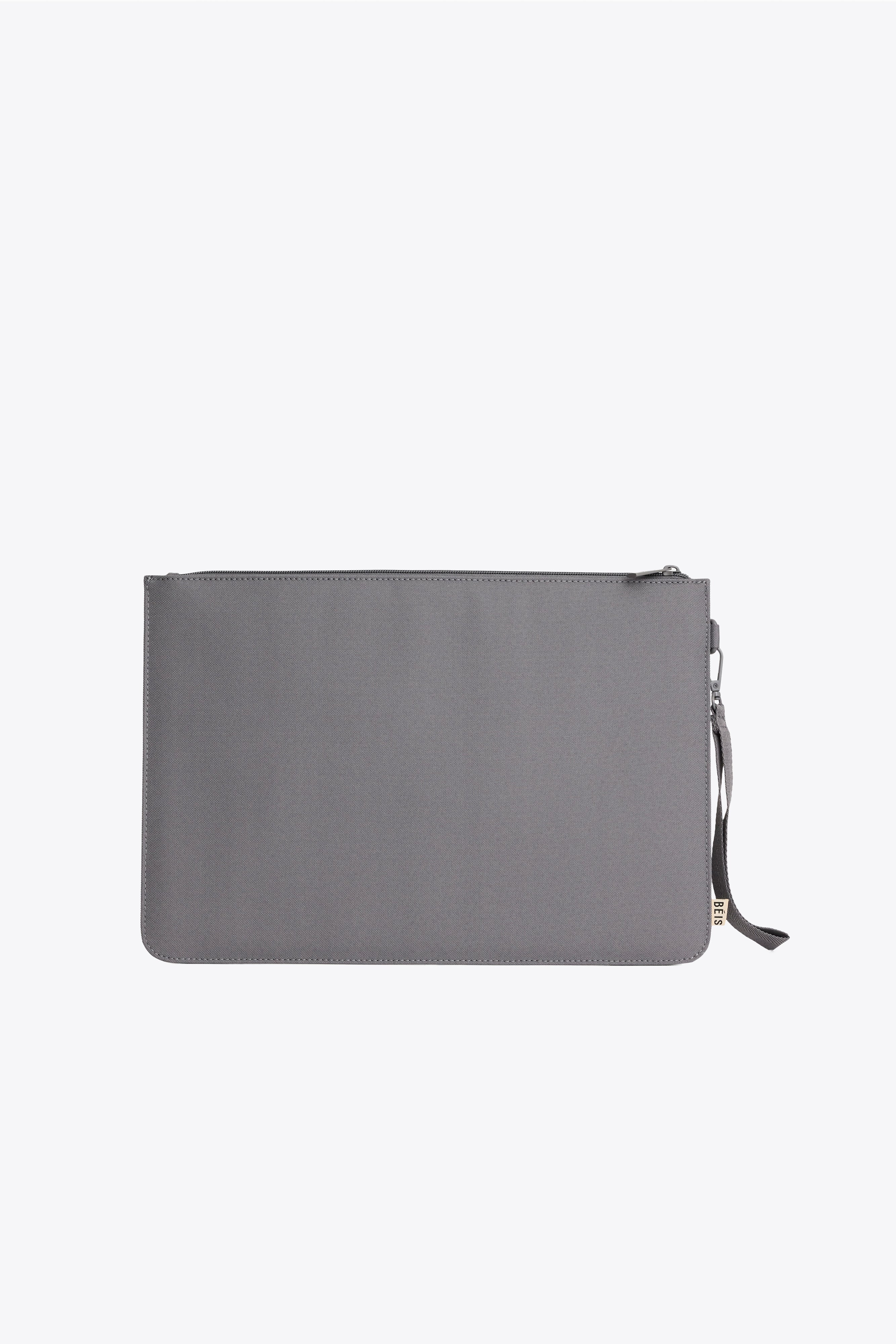 Resale The B�ISics Laptop Pouch in Grey