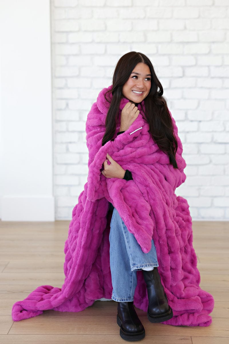 Hugs Rose Violet Blanket